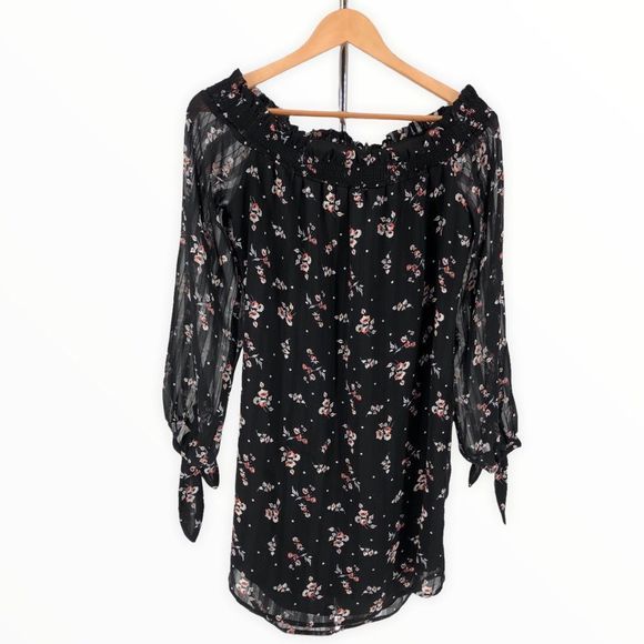 Wayf Black Floral Off Shoulder Long Sleeve Tie Cuff Dress size Large - Picture 1 of 12
